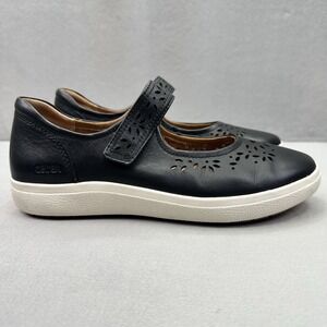 Aetrex Erica Womens Size 8.5 Shoes Black Cutout Leather Comfort Casual Sneakers